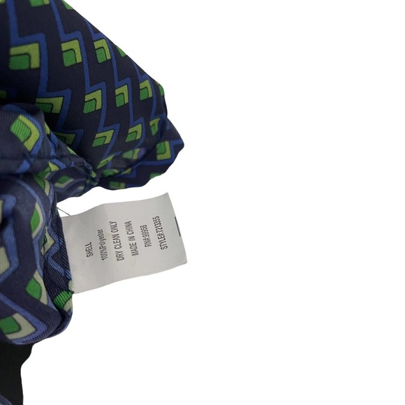 Shoshanna Navy Green Geometric Print Button 3/4 Sleeve Top 0 - Picture 4 of 5